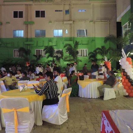 Om Leisure Hotel - Bbsr Bhubaneswar Luaran gambar