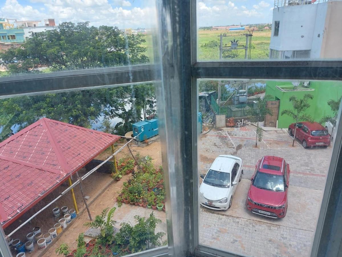 Om Leisure Hotel - Bbsr Bhubaneswar Luaran gambar