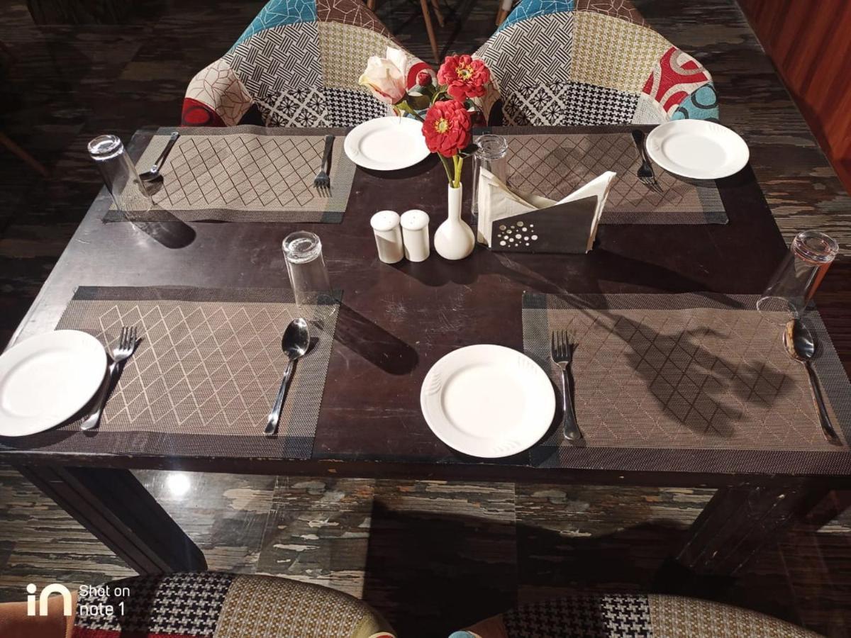 Om Leisure Hotel - Bbsr Bhubaneswar Luaran gambar